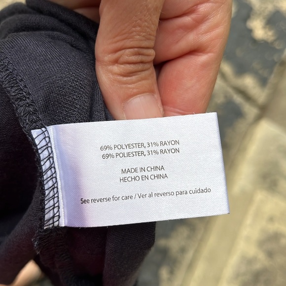 EUC dark blue Peace & Pearls very soft cold shoulder top - Picture 9 of 13